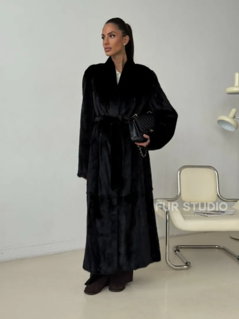 Длинная черная норковая шуба - фото 11
