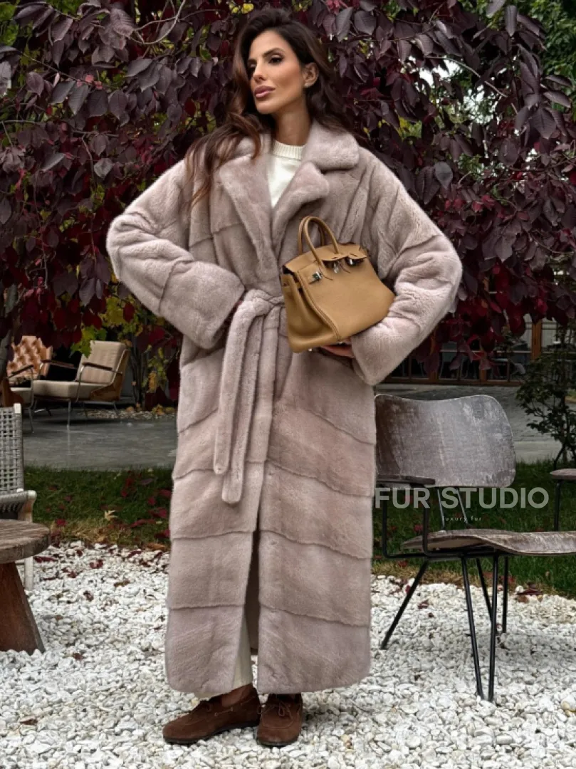 Длинная норковая шуба с поясом - фото 6