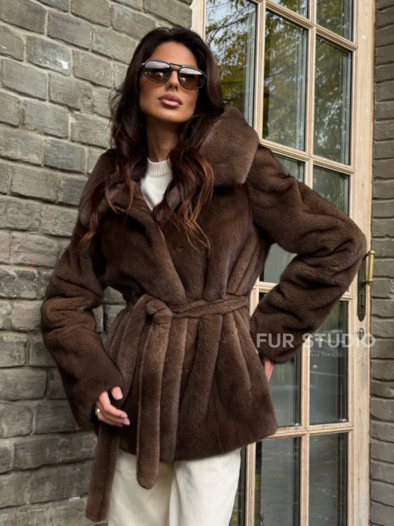 Шуба автоледи с капюшоном - фото 0