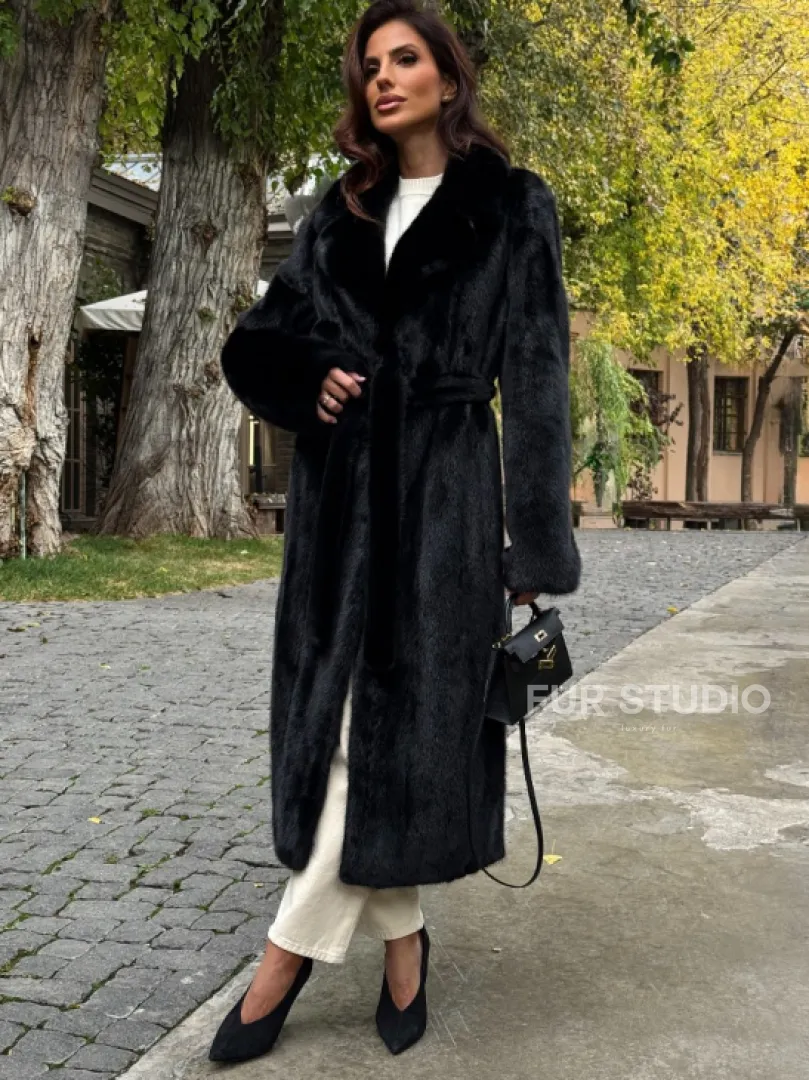 Черная норковая шуба