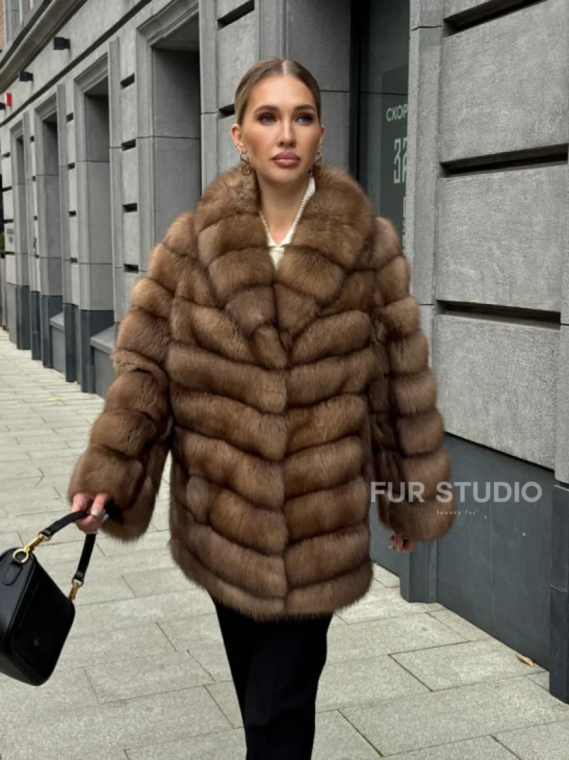 Шуба из куницы с воротником шаль