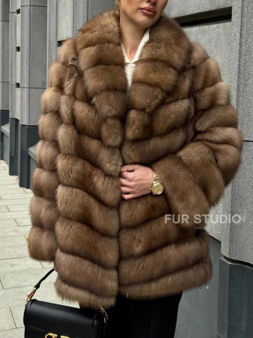 Шуба из куницы с воротником шаль