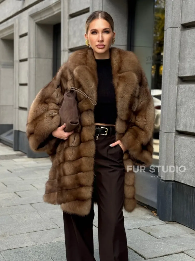 Шуба из куницы оверсайз
