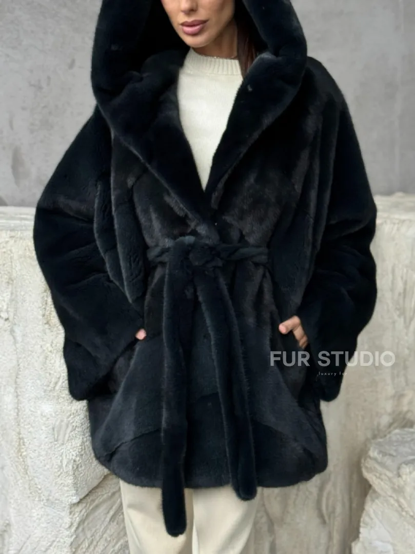 Шуба норковая летучая мышь с капюшоном - фото 1