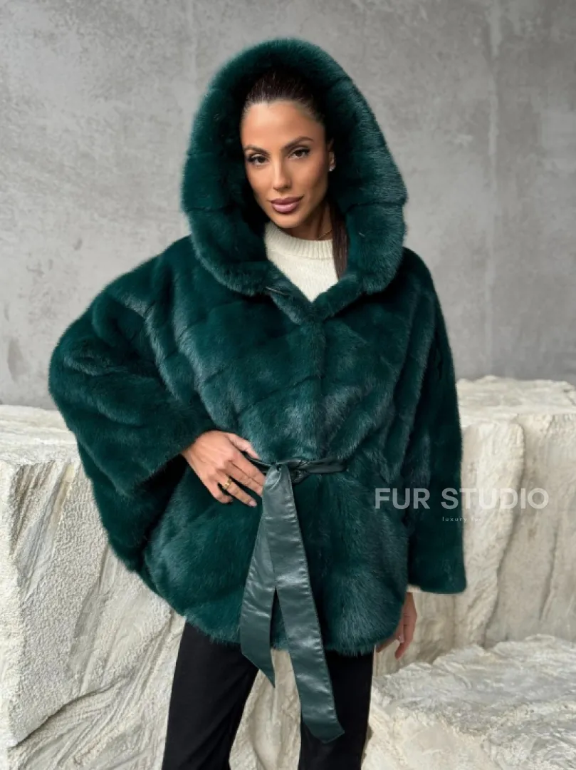 Норковый полушубок с капюшоном - фото 9