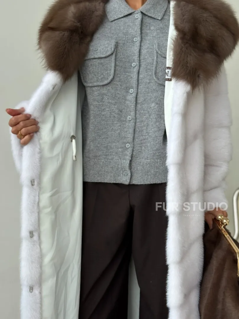 Белая норковая шуба с куницей капюшон - фото 1