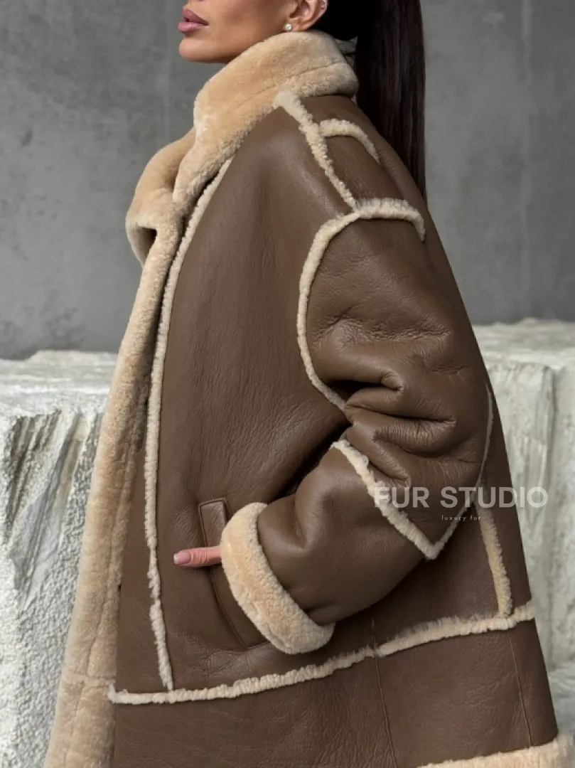 Коричневая женская дубленка - фото 3