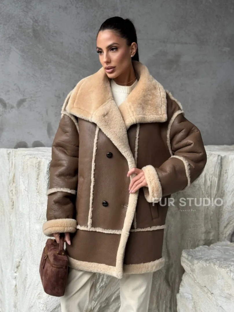 Коричневая женская дубленка