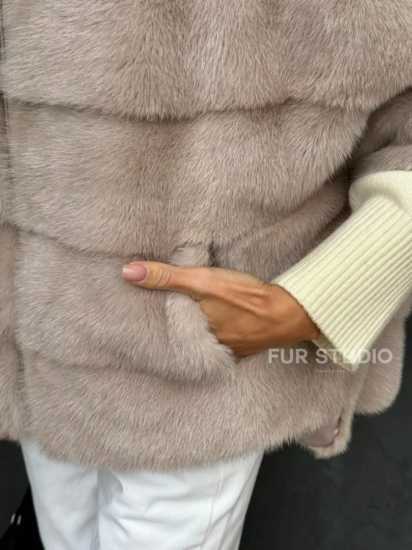 Кофта на молнии из меха норки