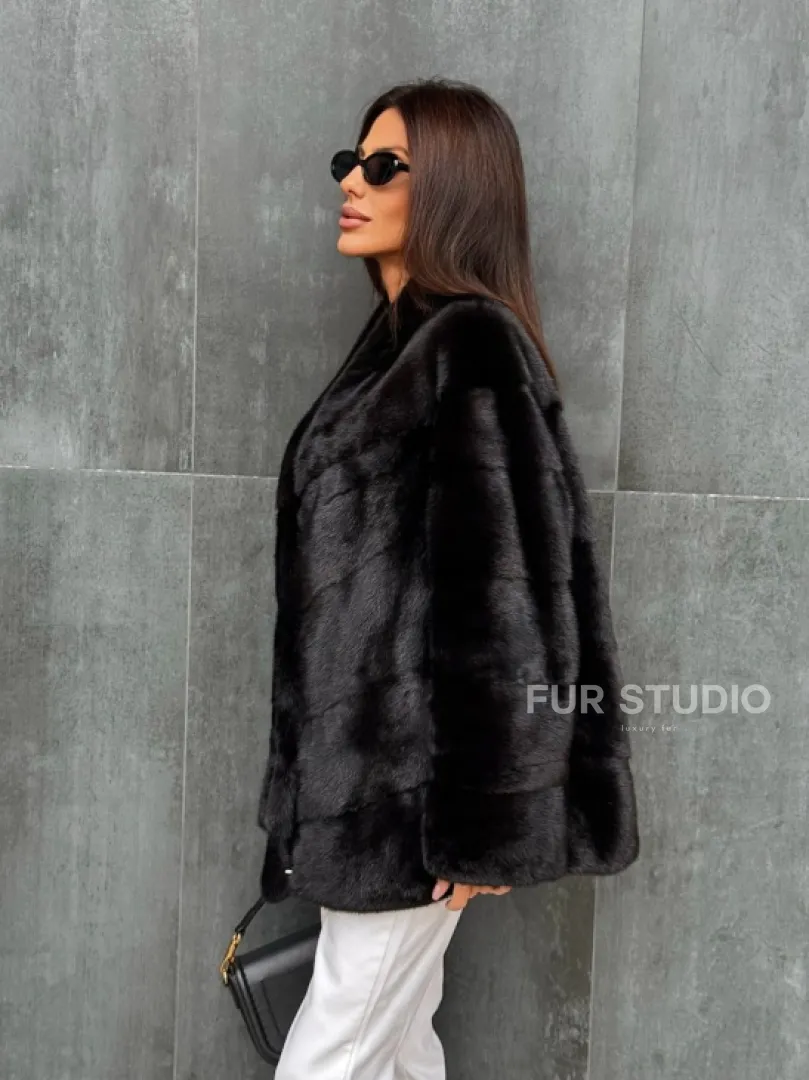 Черный норковый полушубок
