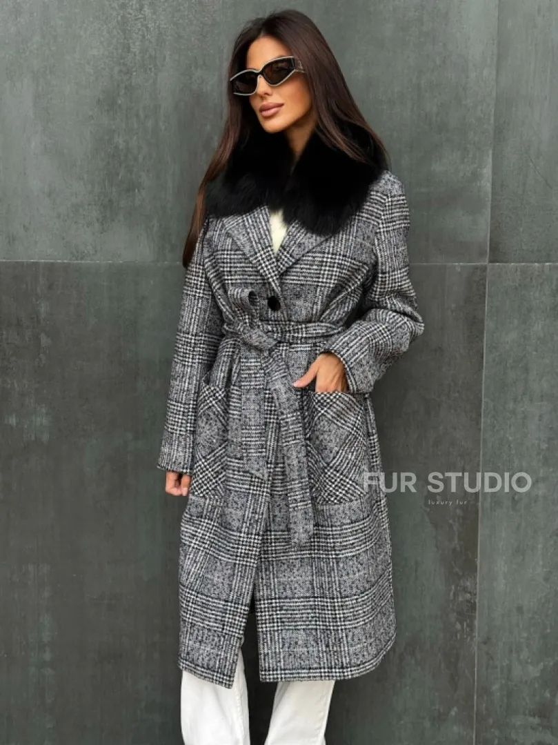 Пальто зимнее с мехом - фото 4