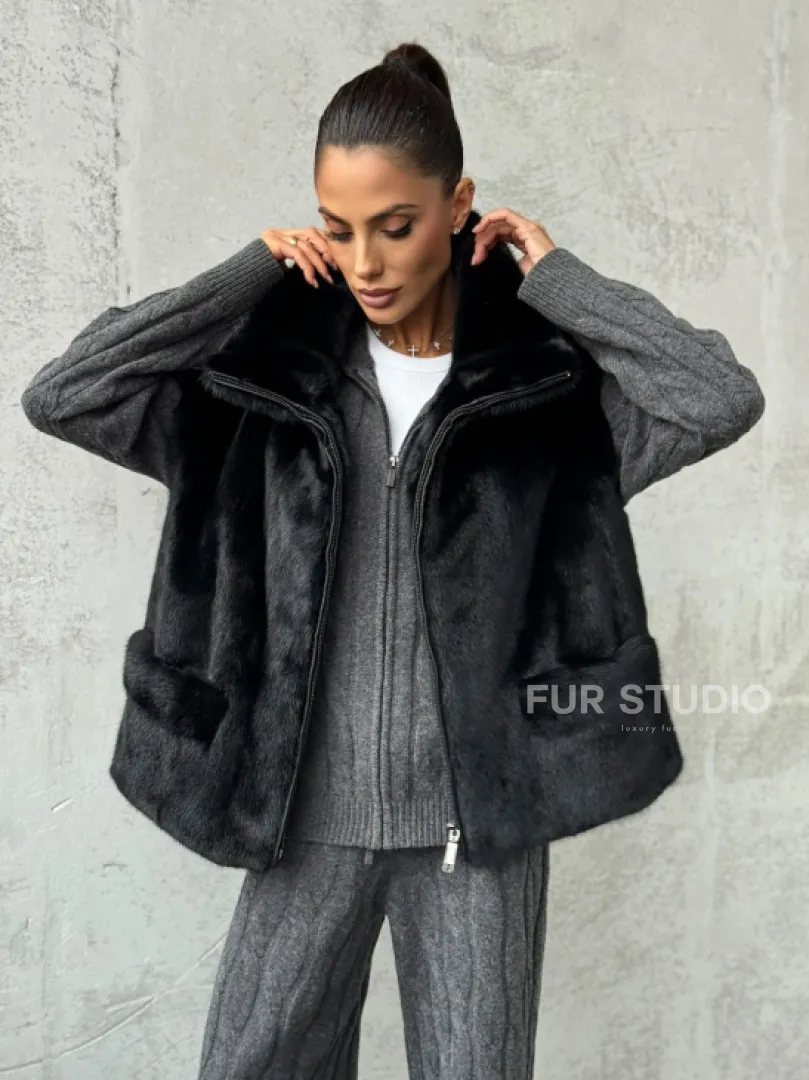 Черная норковая жилетка