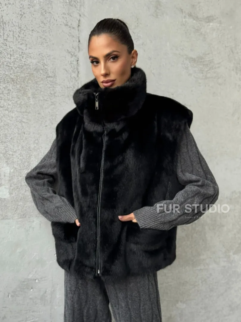 Черная норковая жилетка