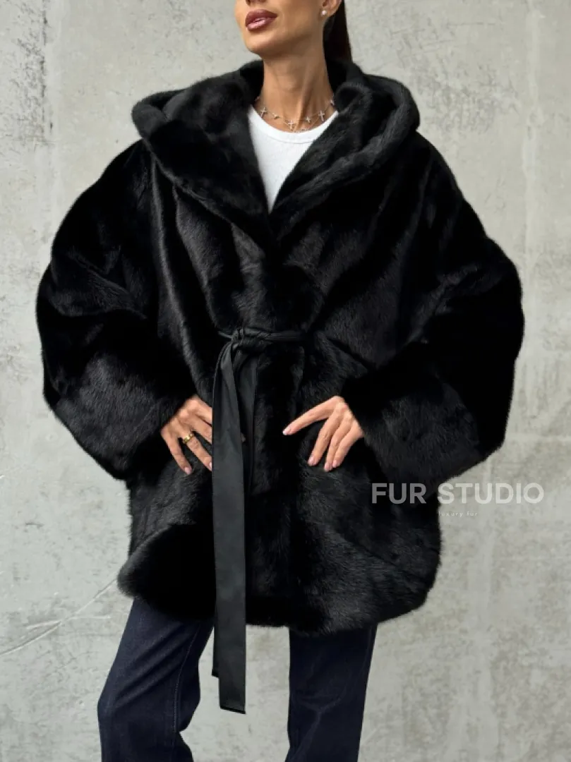 Полушубок черный норковый с капюшоном - фото 3