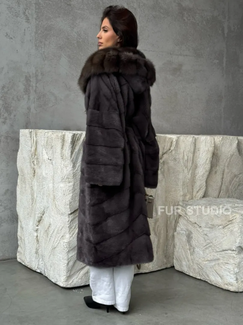 Шуба норковая графит с капюшоном куницы