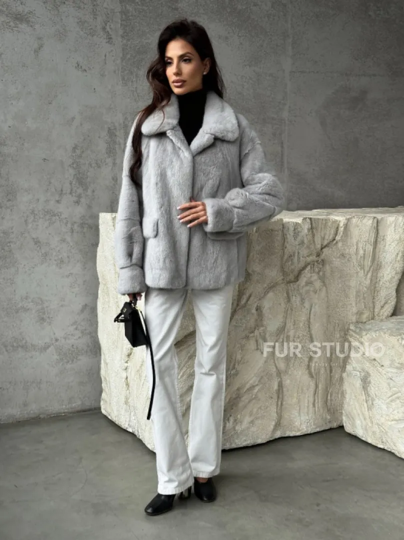 Голубая норковая шуба