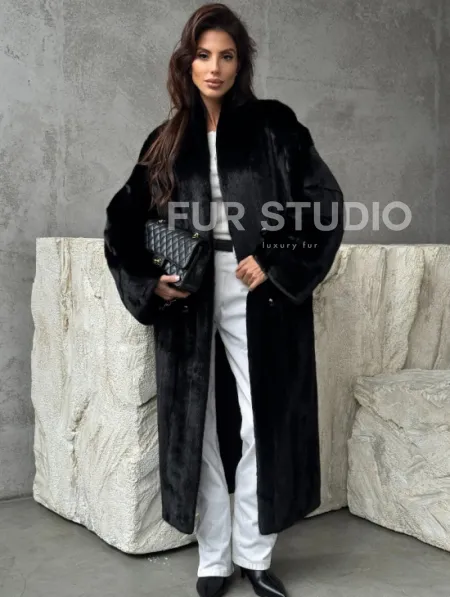 Черная норковая шуба из меха Saga furs - фото 3