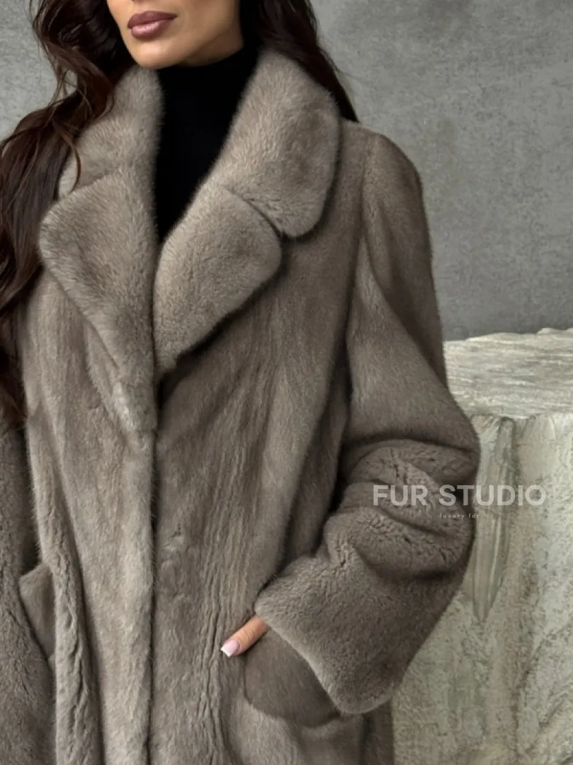 Норковая шуба в сером цвете 