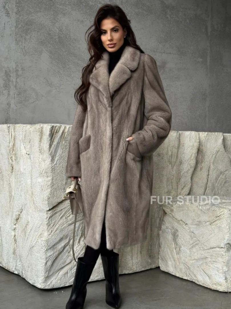 Норковая шуба в сером цвете 