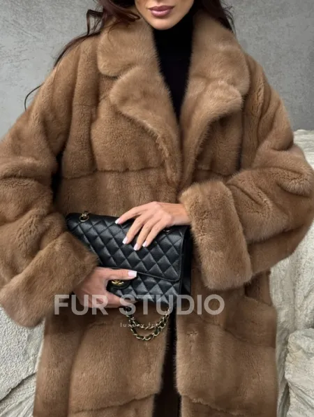 Бежевая норковая шуба oversize - фото 3