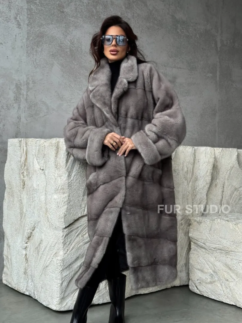 Серая норковая шуба oversize