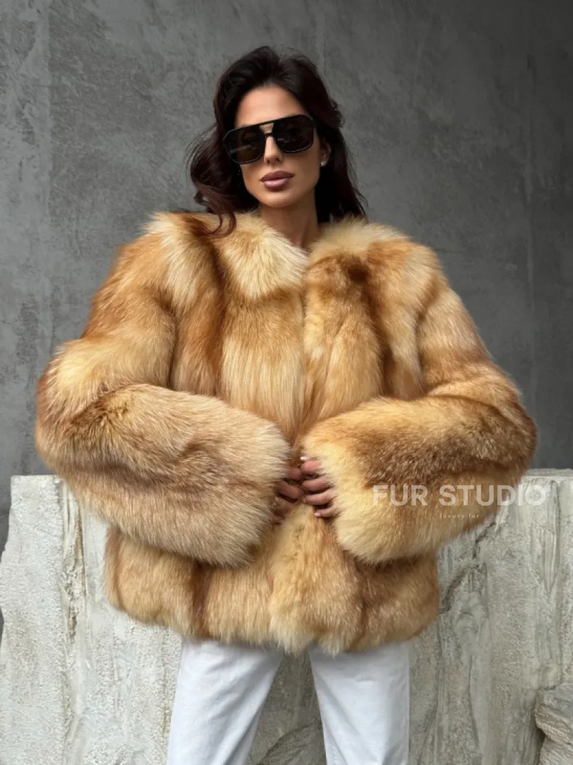 Шуба из натурального лисьего меха - фото 9