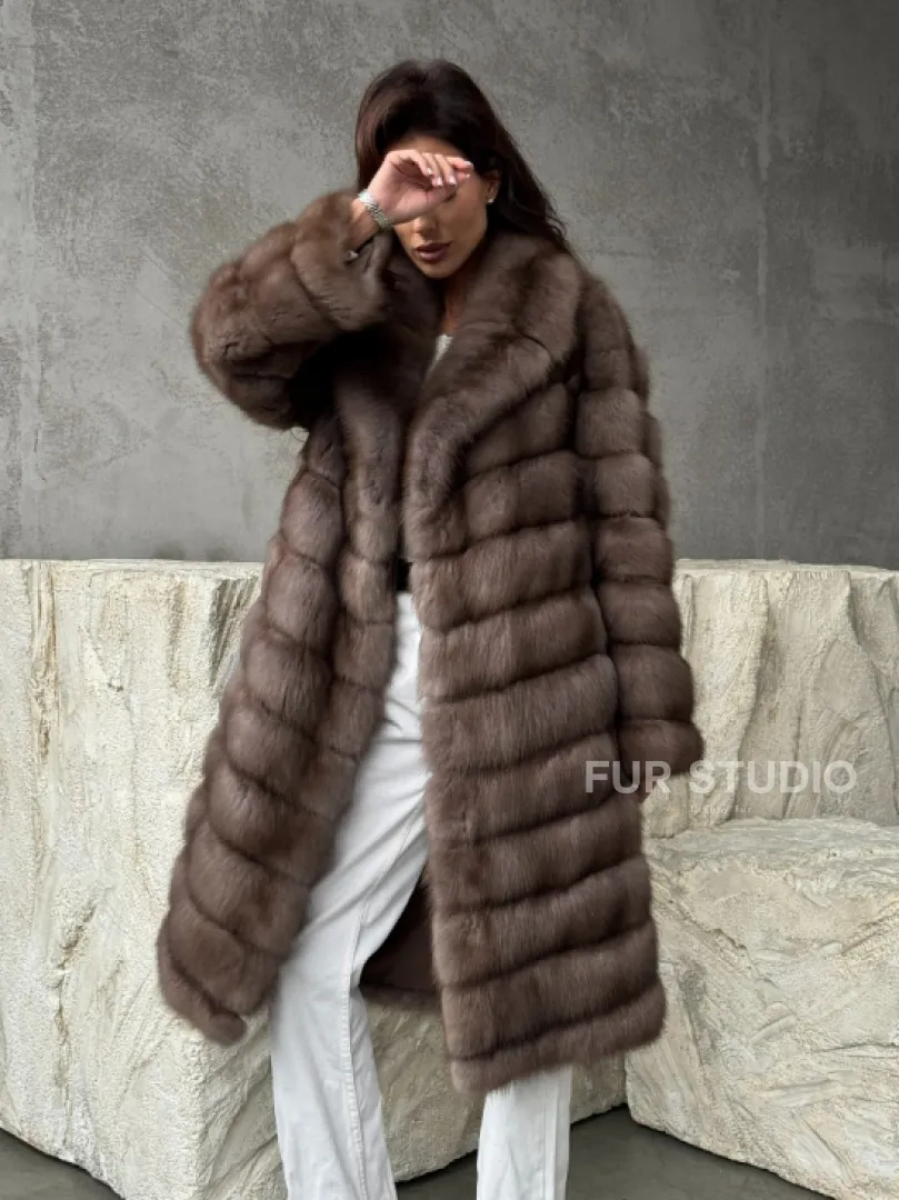 Шуба из куницы средней длины