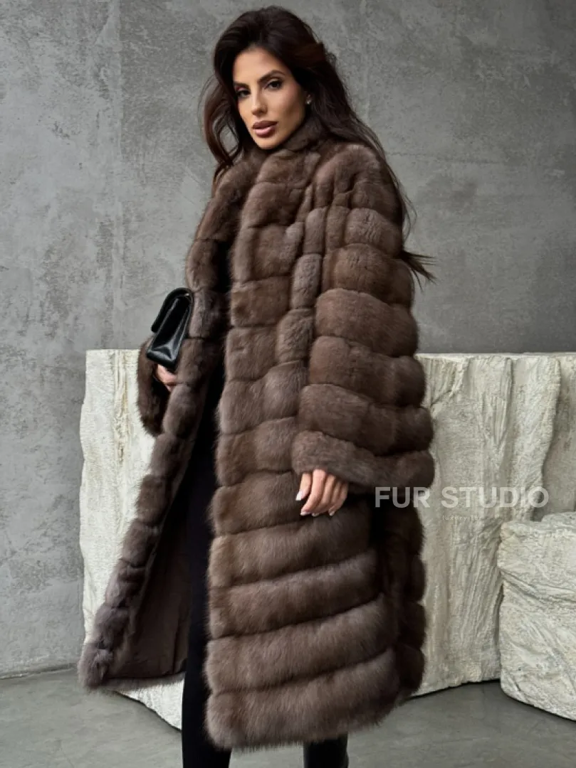 Шуба из куницы V-образный воротник - фото 0