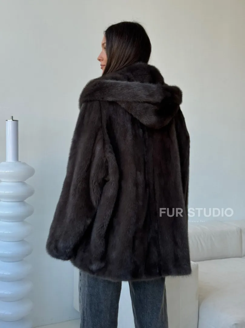 Норковый полушубок с капюшоном