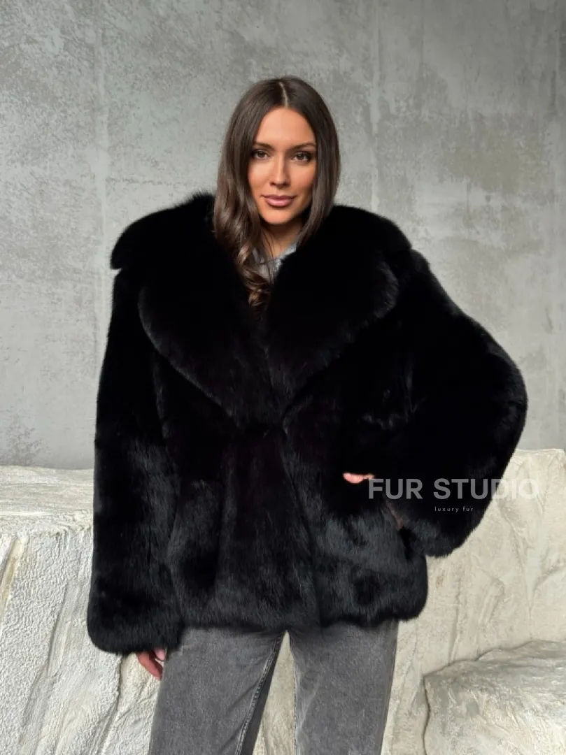 Черная шуба из лисы