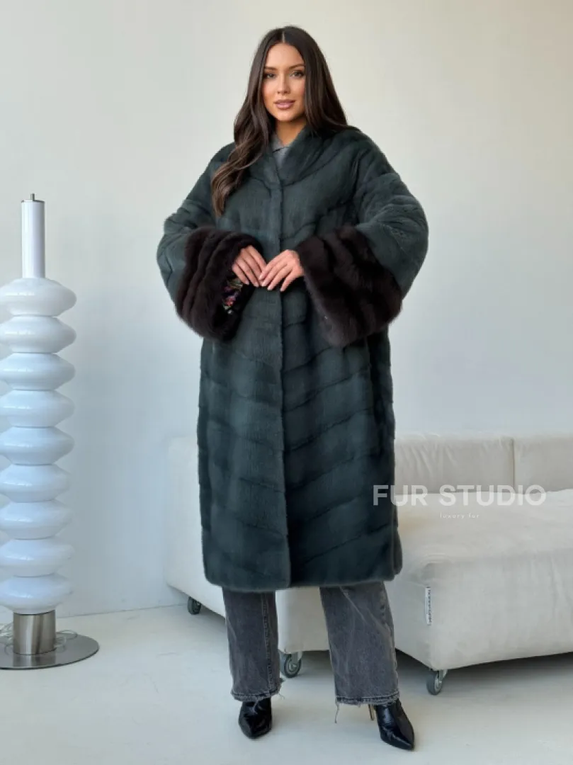 Норковая шуба с манжетами из куницы - цвет зеленый - фото 6