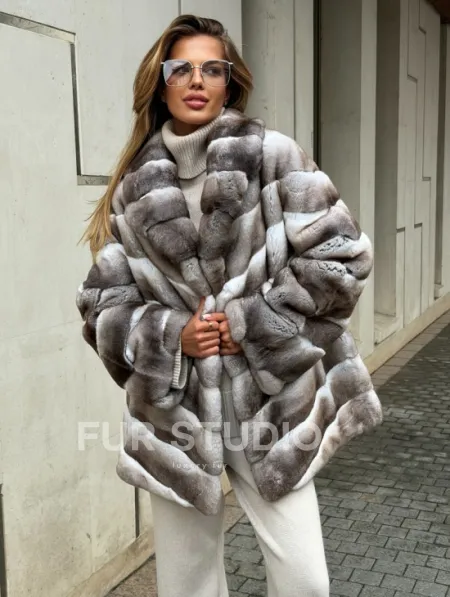 Шуба из меха шиншиллового кролика PREMIUM COLLECTION - фото 4