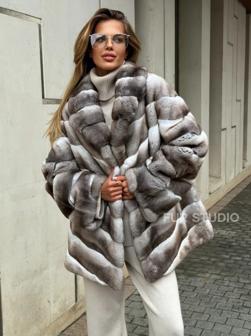 Шуба из меха шиншиллового кролика PREMIUM COLLECTION - фото 4