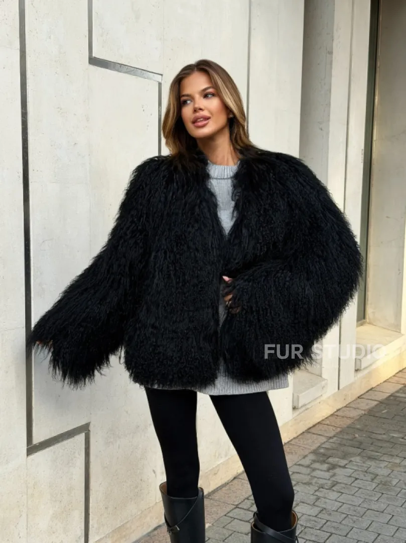 Полушубок черный из ламы