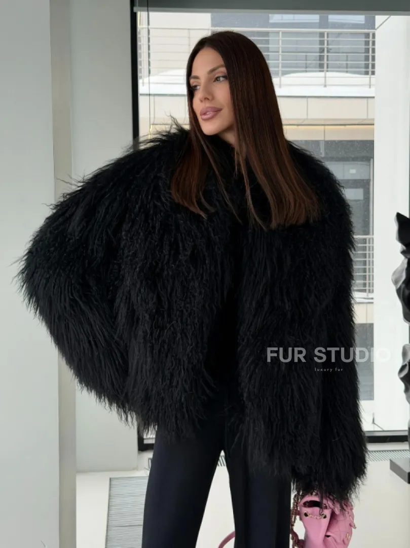 Полушубок черный из ламы - фото 8