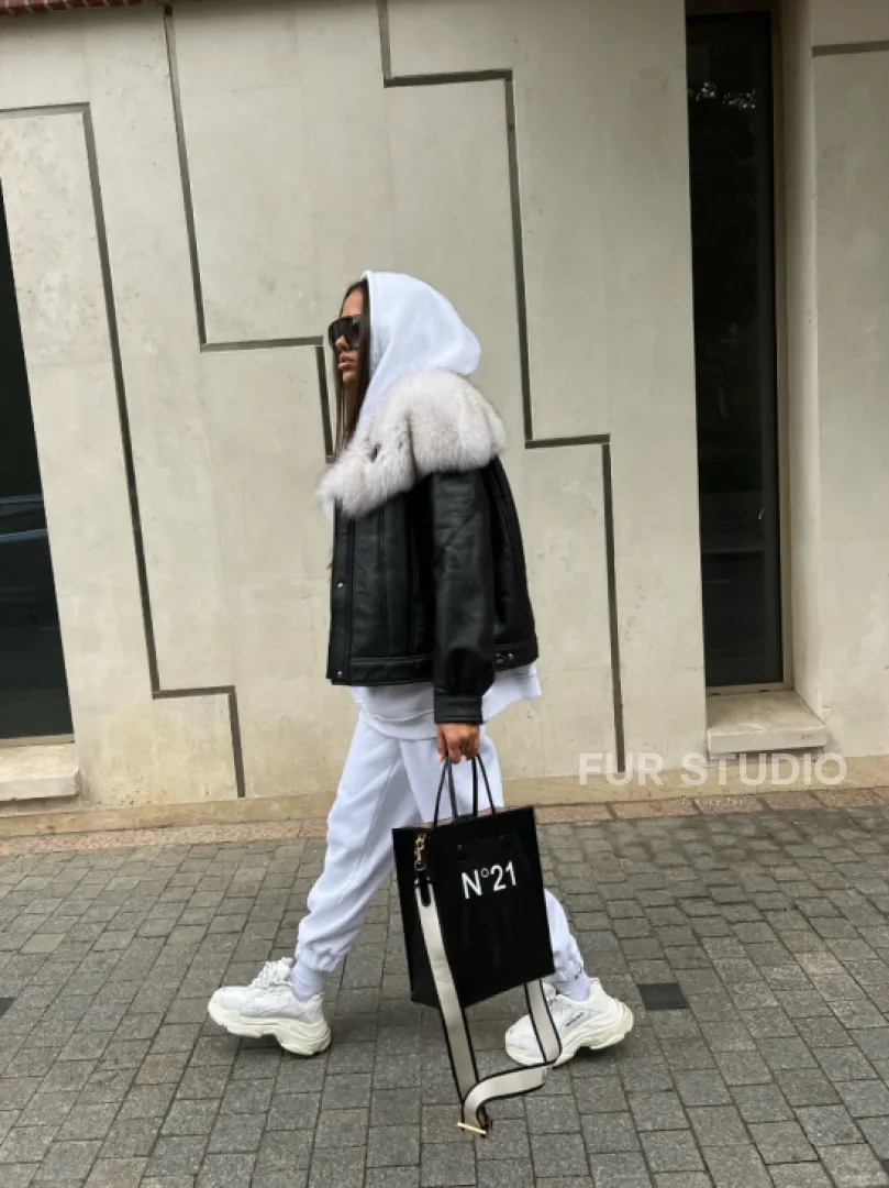 Дубленка из натуральной кожи с воротником из финского песца - фото 9