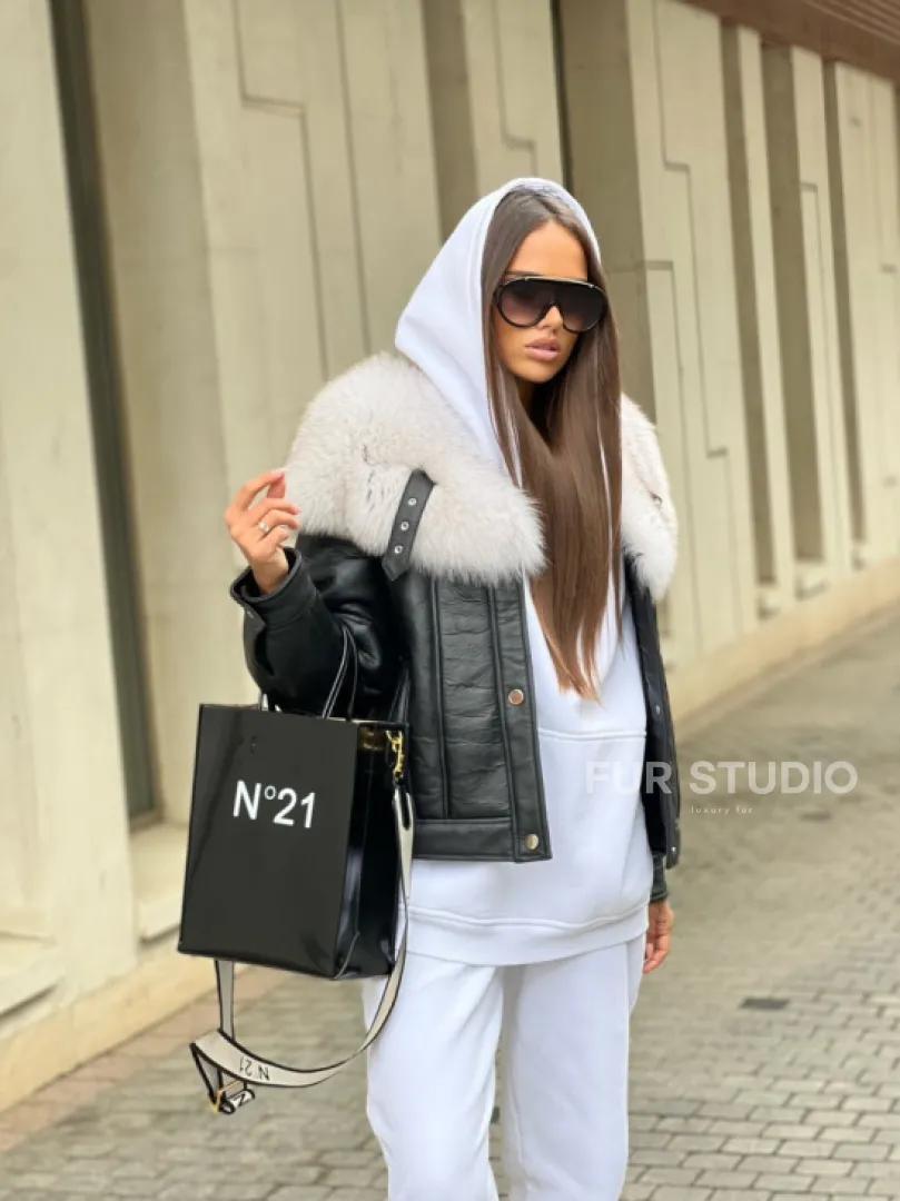 Дубленка из натуральной кожи с воротником из финского песца - фото 8