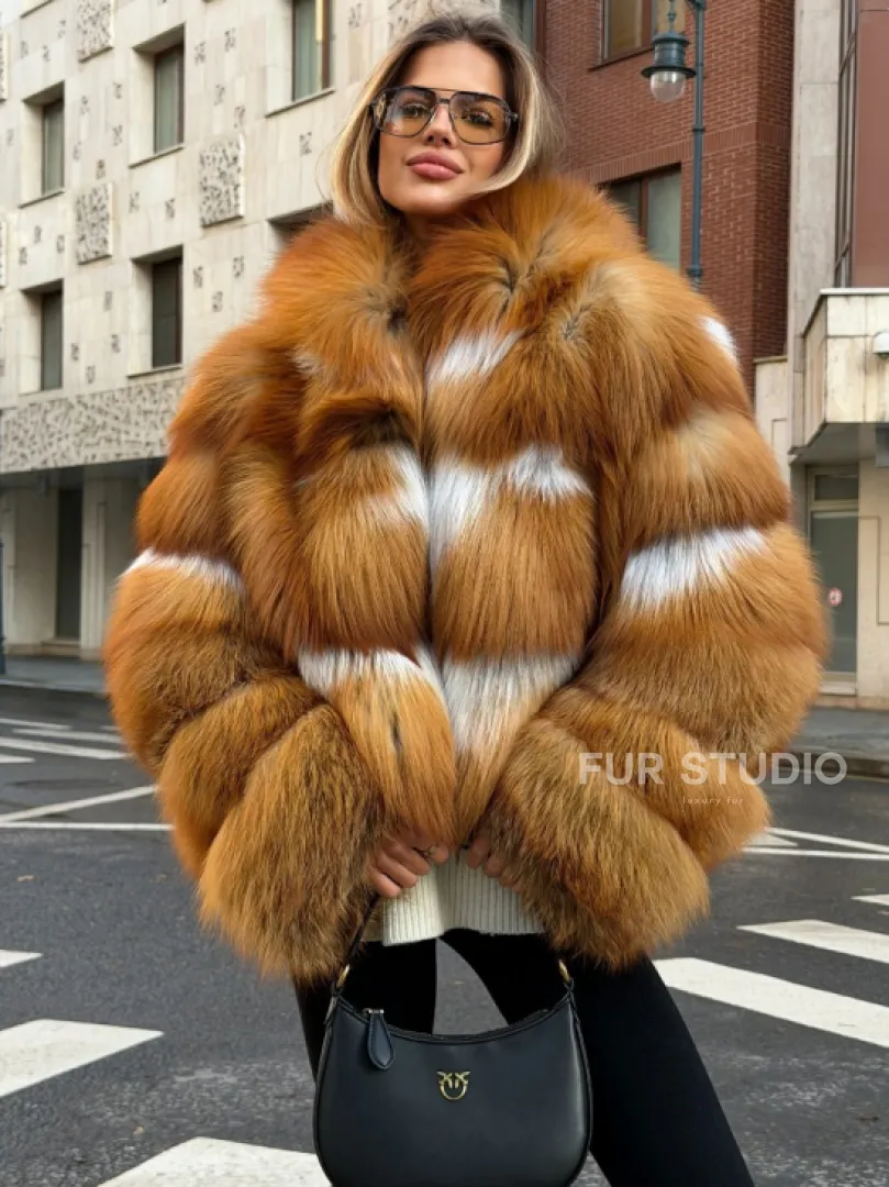 Шуба из лисы с капюшоном - фото 6