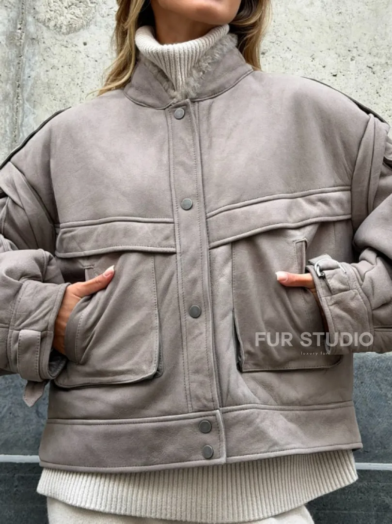 Зимняя дубленка - бомбер