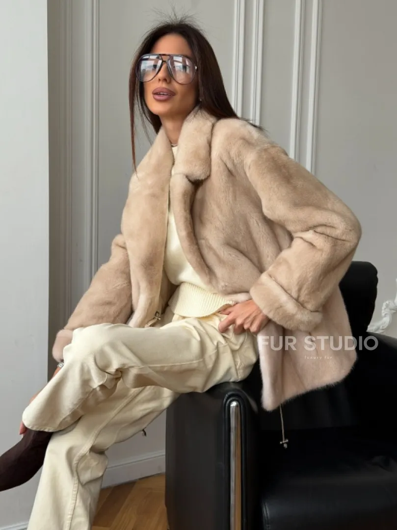 Норковый полушубок в натуральном цвете пастель