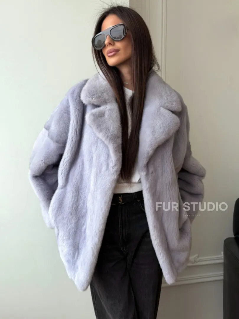 Шуба из норки короткая с английским воротником