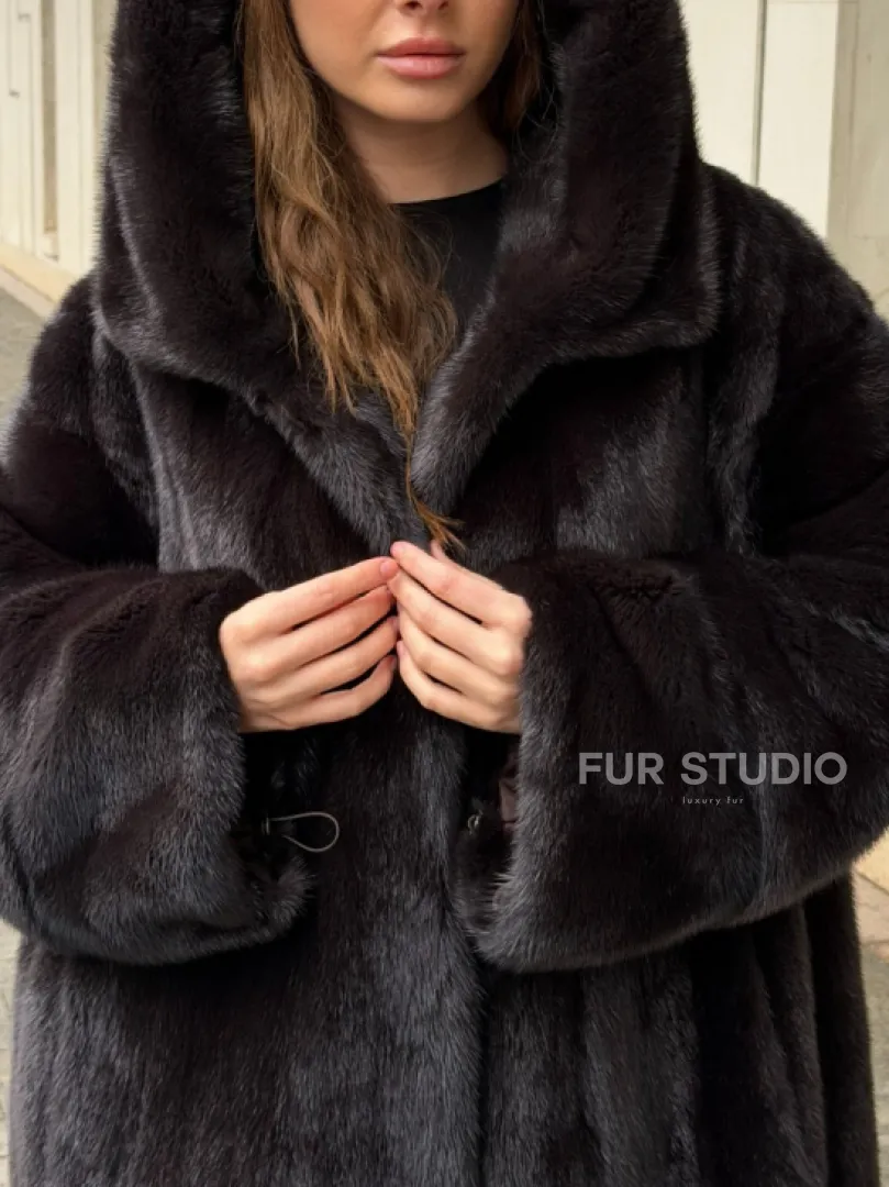 Норковая шуба с капюшоном