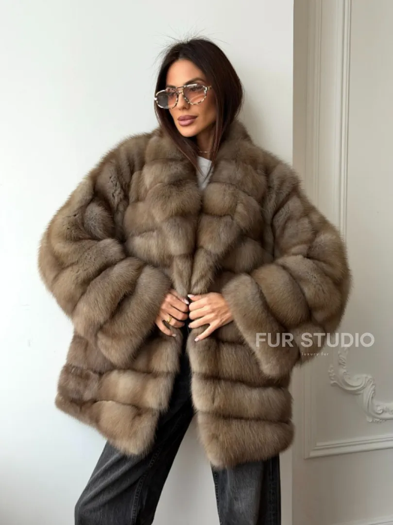 Шуба оверсайз из куницы