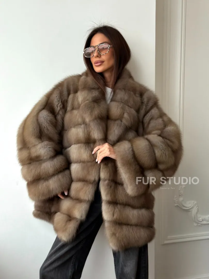 Шуба оверсайз из куницы - фото 13