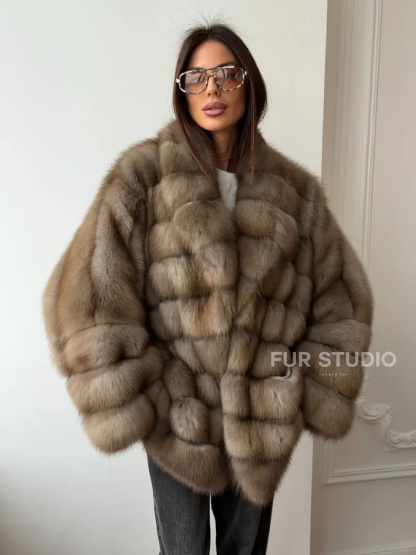 Шуба оверсайз из куницы