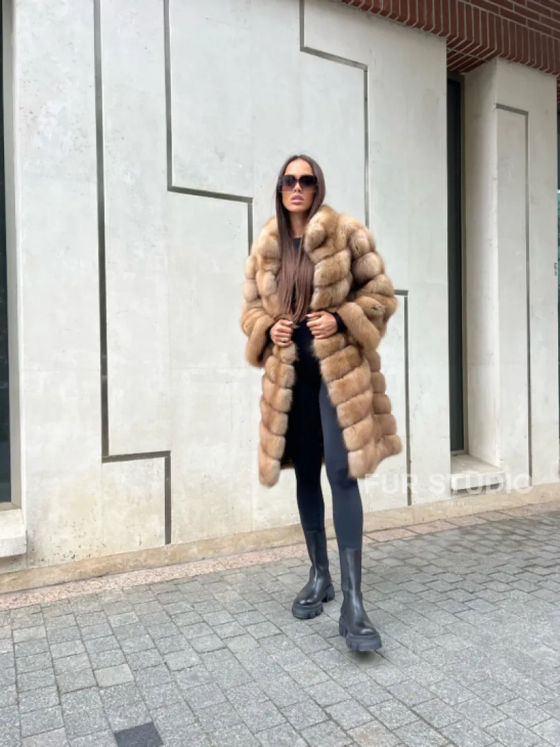 Шуба из лесной куницы - фото 4