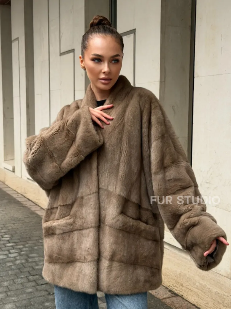 Норковый полушубок пастель V-образный воротник - фото 12