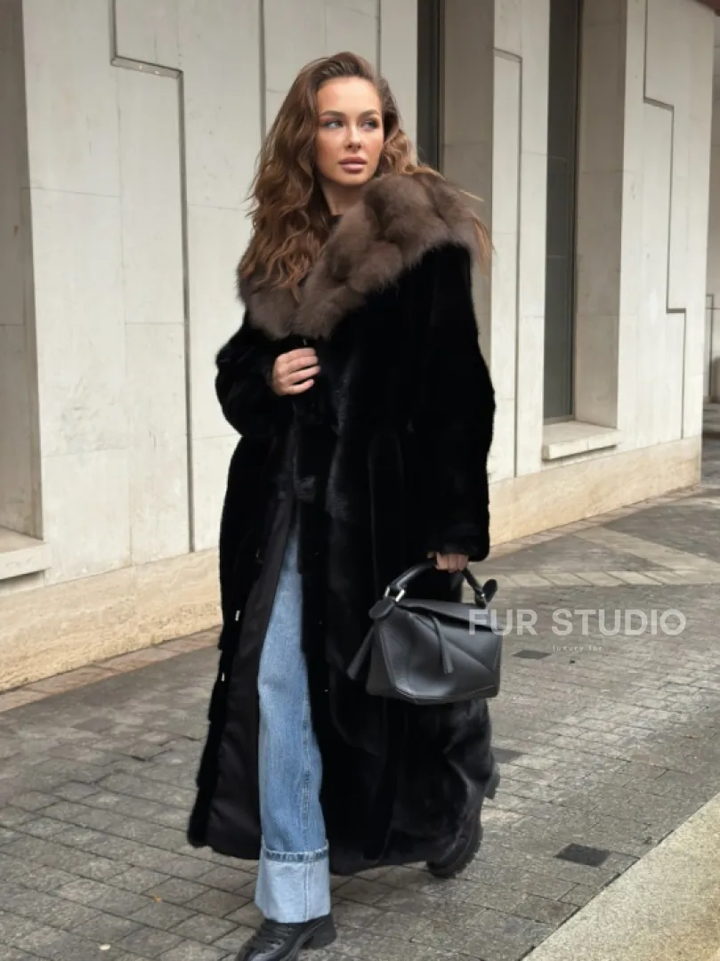 Длинная норковая шуба - кимоно с капюшоном куница