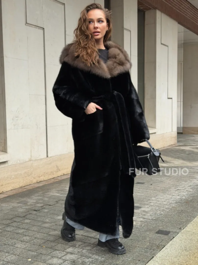 Длинная норковая шуба - кимоно с капюшоном куница