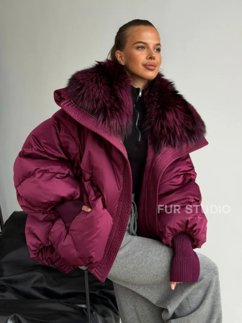 Пуховик с мехом чернобурки